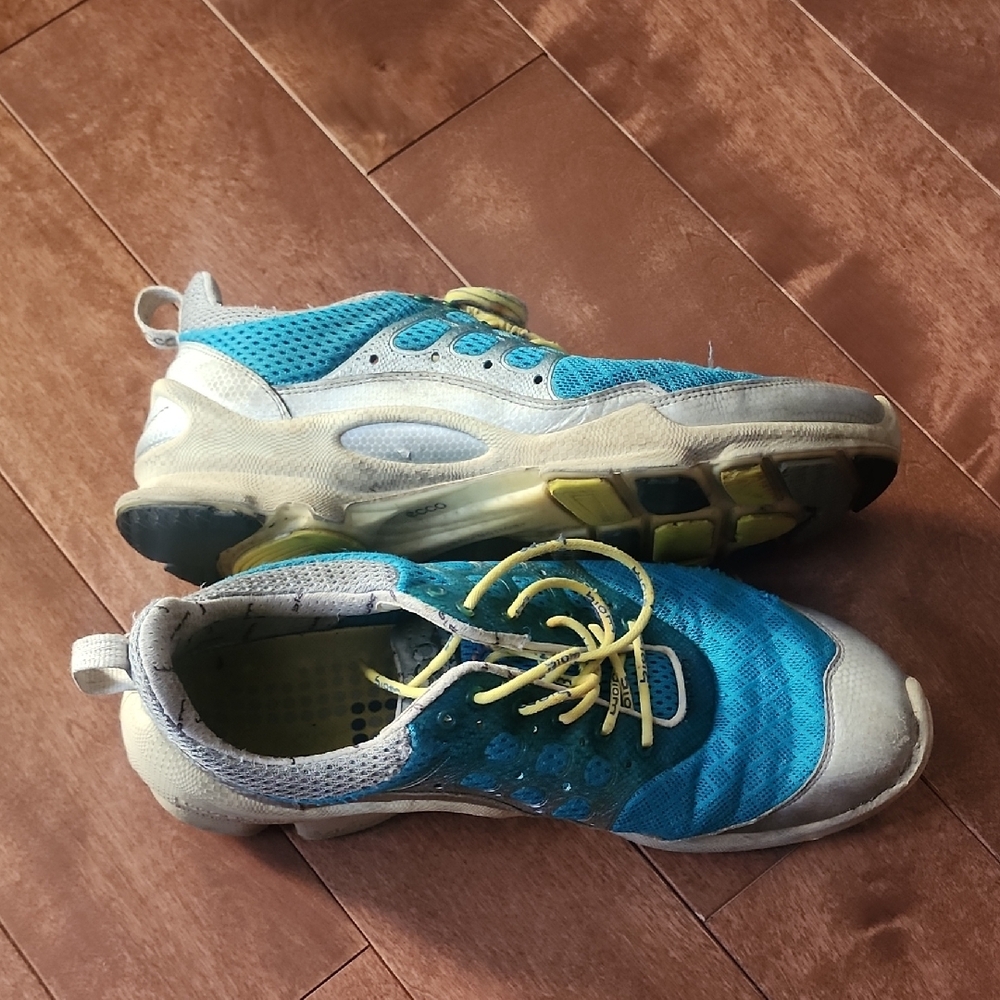 Ecco Biom Natural Motion Shoes